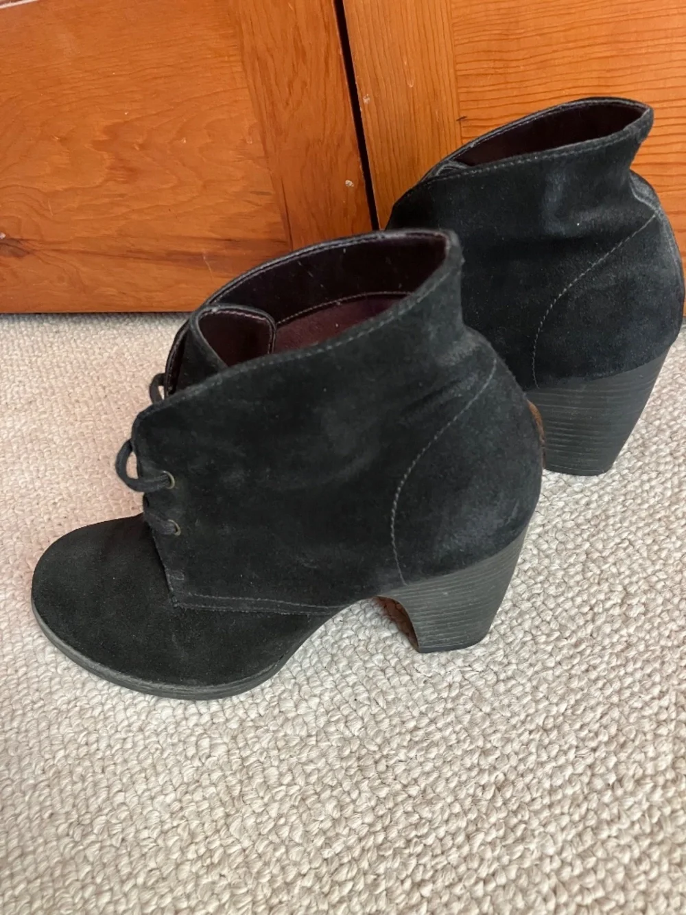 Indigo by Clarks women's lace-up ankle boots with 3